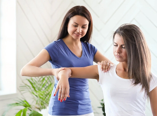 How Can Physiotherapy help you Deal with Chronic Pain?